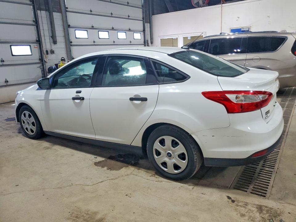 2014 Ford Focus მანქანა იყიდება აუქციონზე, vin: 1FADP3E28EL381164, აუქციონის ნომერი: 57417196