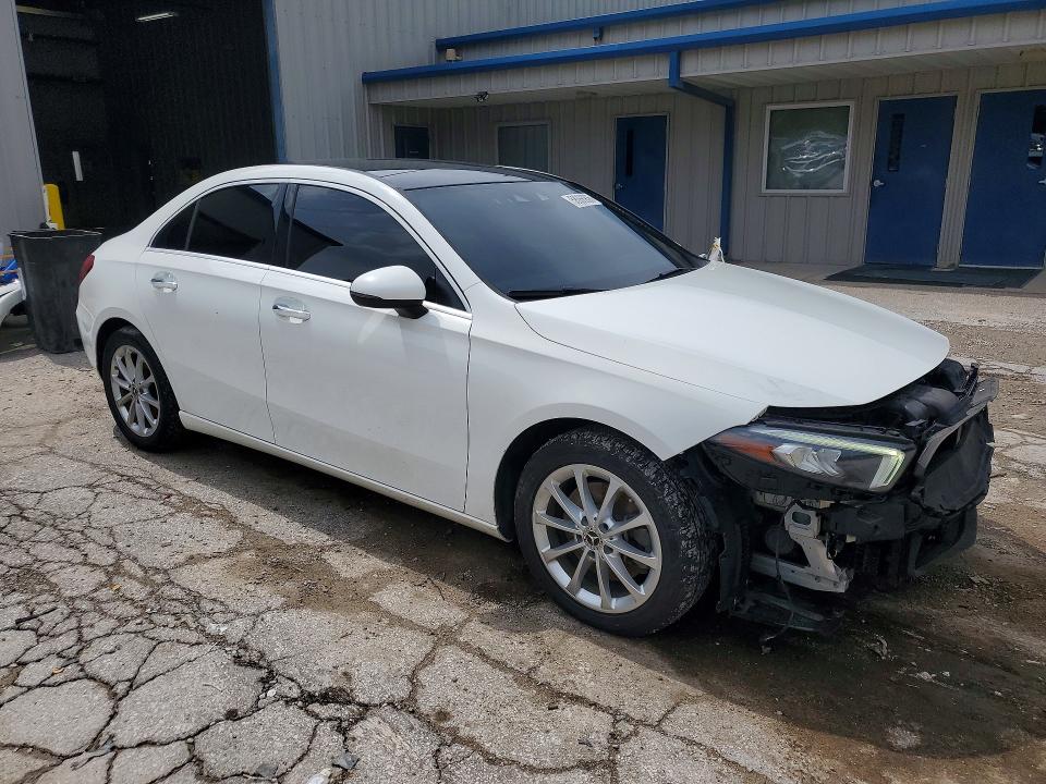 58066906 :رقم المزاد ، WDD3G4EB5KW001161 vin ، 2019 Mercedes-benz A مزاد بيع
