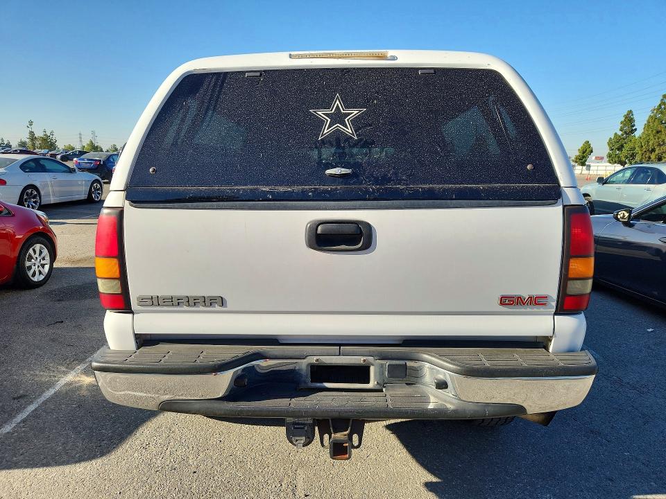 2004 Gmc Sierra მანქანა იყიდება აუქციონზე, vin: 1GTHK232X4F214597, აუქციონის ნომერი: 57257386