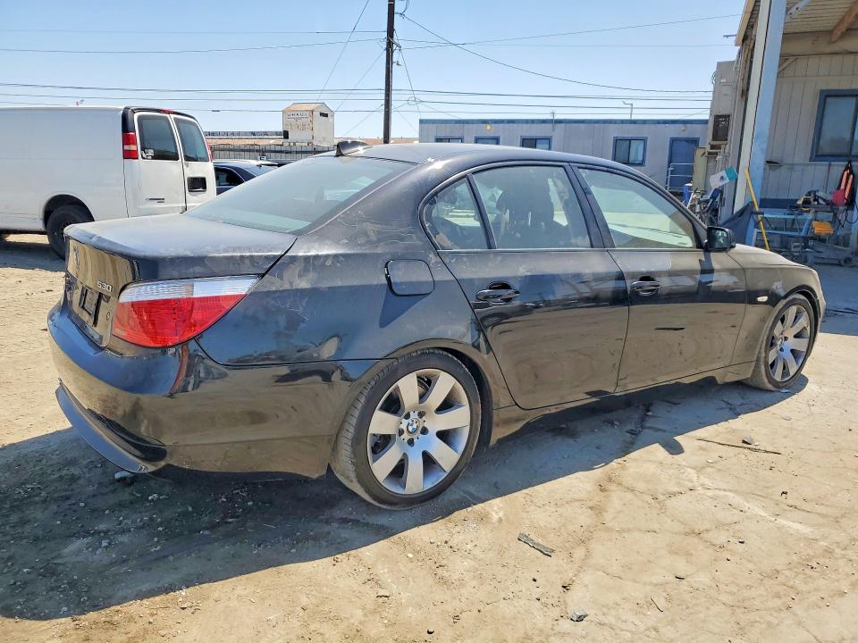 2007 Bmw 530 მანქანა იყიდება აუქციონზე, vin: WBANE73507CM53130, აუქციონის ნომერი: 57251356