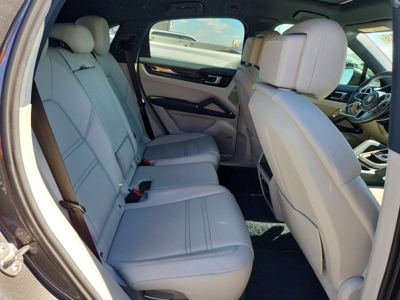 56062316 :رقم المزاد ، WP1BE2AY6LDA55137 vin ، 2020 Porsche Cayenne مزاد بيع