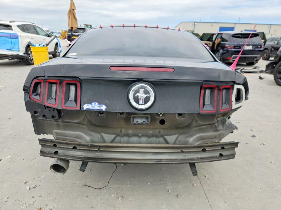 2014 Ford Mustang მანქანა იყიდება აუქციონზე, vin: 1ZVBP8AM2E5274750, აუქციონის ნომერი: 57353186