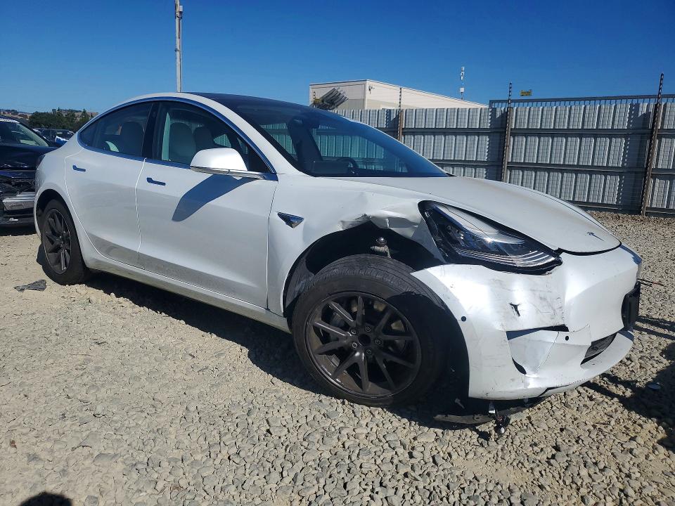 Продажа на аукционе авто 2020 Tesla Model 3, vin: 5YJ3E1EAXLF599095, номер лота: 57260756
