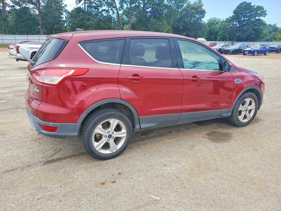 2014 Ford Escape მანქანა იყიდება აუქციონზე, vin: 1FMCU0GX2EUB30037, აუქციონის ნომერი: 58193666