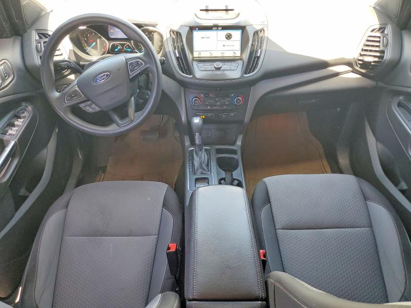 2017 Ford Escape მანქანა იყიდება აუქციონზე, vin: 1FMCU9GD6HUB45915, აუქციონის ნომერი: 56862976