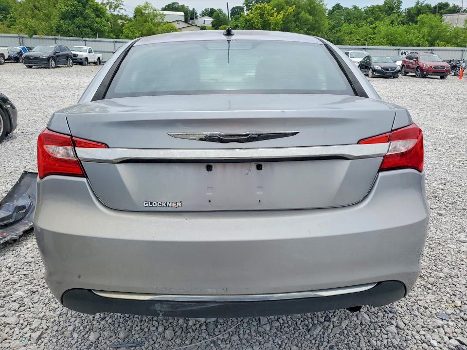 2013 Chrysler 200 მანქანა იყიდება აუქციონზე, vin: 1C3CCBAB1DN705483, აუქციონის ნომერი: 58779066