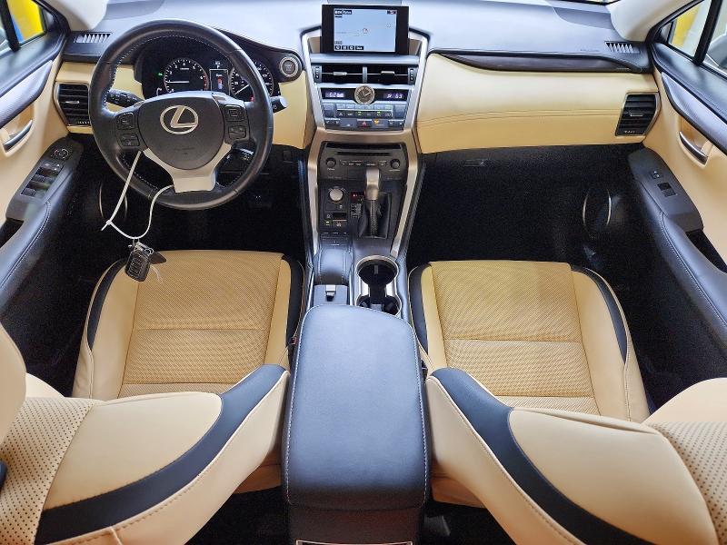 Продажа на аукционе авто 2017 Lexus Nx 200t, vin: JTJBARBZ4H2135596, номер лота: 55028706