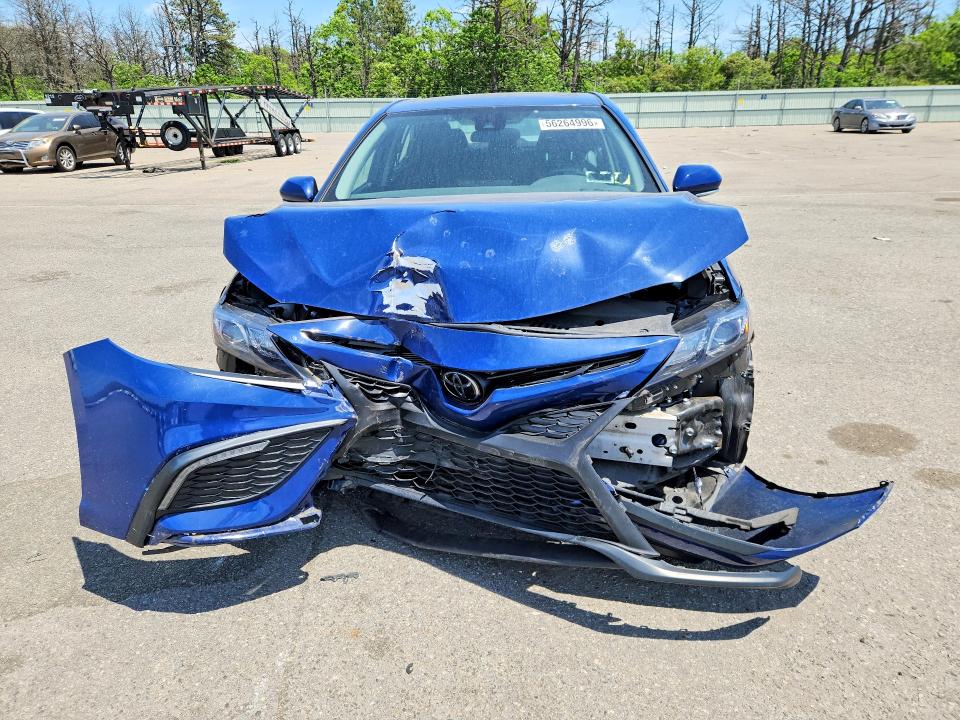 2023 Toyota Camry მანქანა იყიდება აუქციონზე, vin: 4T1G11BK1PU083291, აუქციონის ნომერი: 56264996