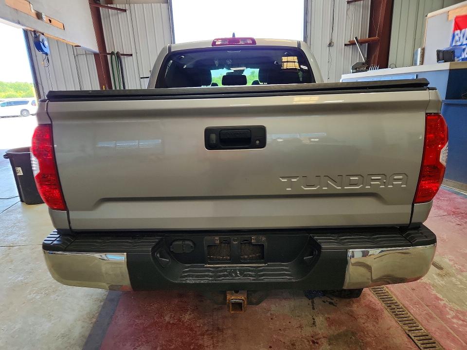 Продажа на аукционе авто 2021 Toyota Tundra, vin: 5TFDY5F15MX980653, номер лота: 58143556
