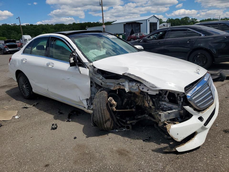 57294556 :رقم المزاد ، 55SWF4KB7FU041409 vin ، 2015 Mercedes-benz C مزاد بيع