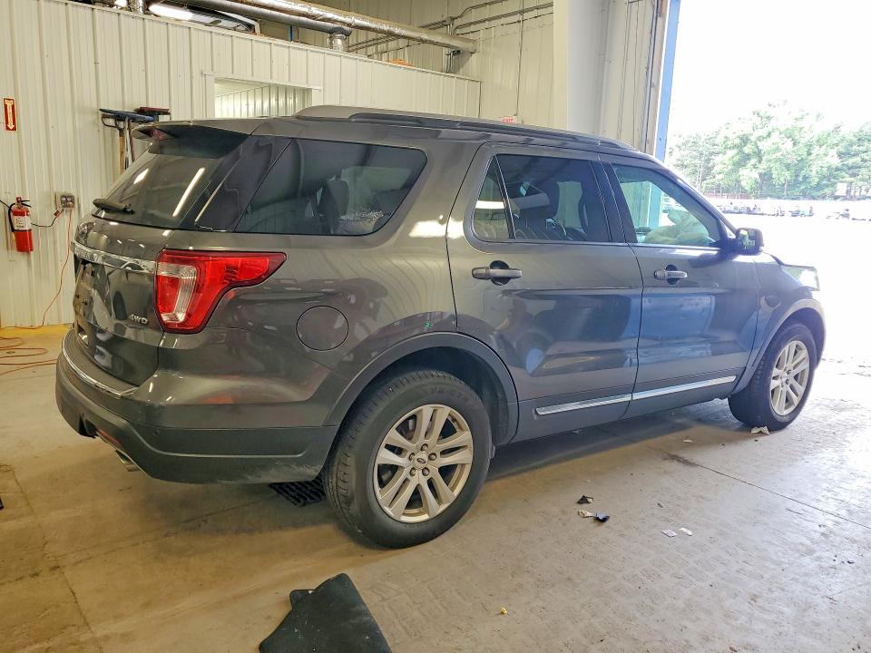 58377956 :رقم المزاد ، 1FM5K8D89JGC71853 vin ، 2018 Ford Explorer مزاد بيع