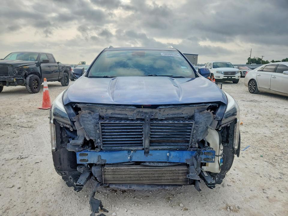 58260526 :رقم المزاد ، 1GYFZCR4XKF103668 vin ، 2019 Cadillac Xt4 مزاد بيع