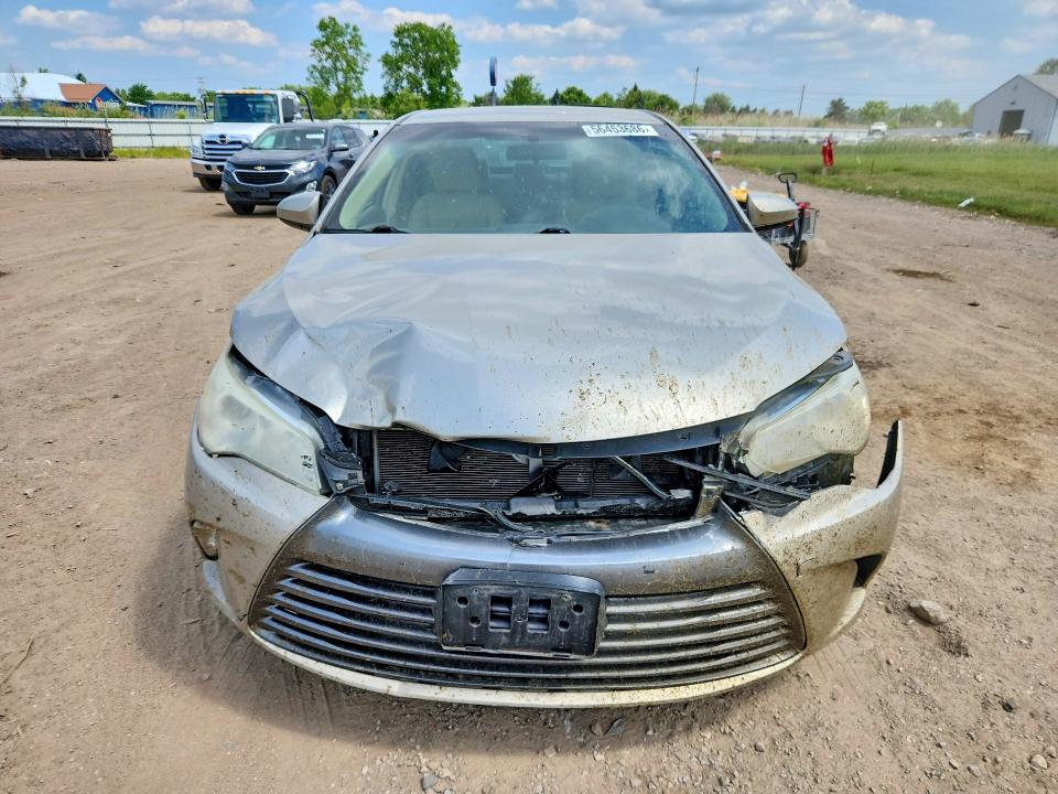 56453686 :رقم المزاد ، 4T1BF1FK8GU132668 vin ، 2016 Toyota Camry مزاد بيع