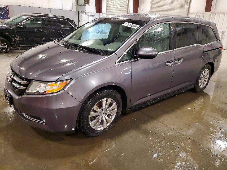 57618206 :رقم المزاد ، 5FNRL5H4XFB042396 vin ، 2015 Honda Odyssey مزاد بيع