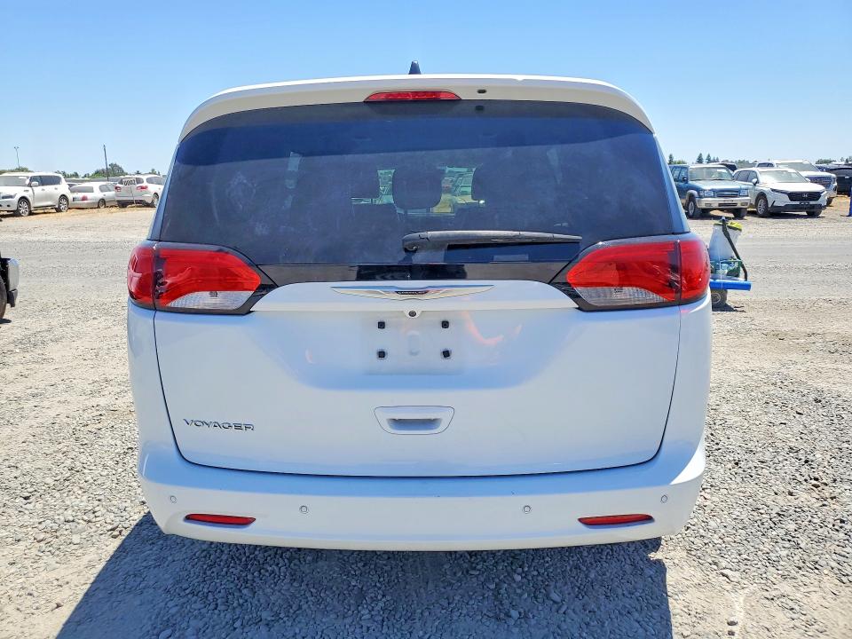2021 Chrysler Voyager მანქანა იყიდება აუქციონზე, vin: 2C4RC1DG1MR515130, აუქციონის ნომერი: 58802506