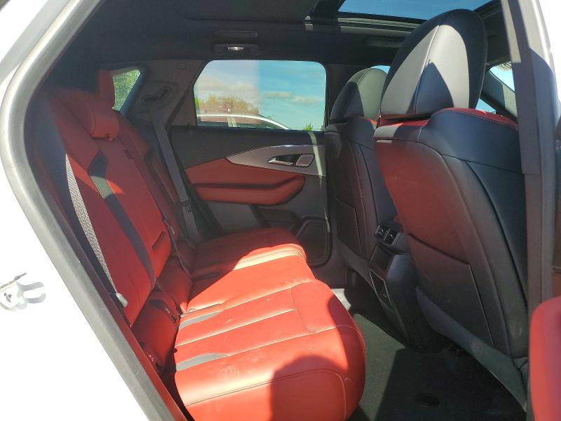 57390326 :رقم المزاد ، 4W5KHNRL3RZ505196 vin ، 2024 Acura Zdx مزاد بيع