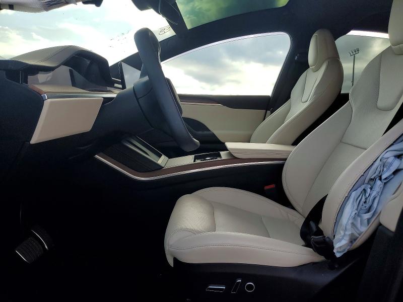 Продажа на аукционе авто 2022 Tesla Model X, vin: 7SAXCBE58NF328798, номер лота: 57179336
