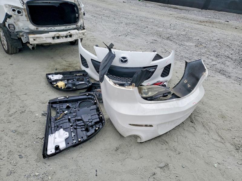 2012 Mazda 3 მანქანა იყიდება აუქციონზე, vin: JM1BL1W88C1588747, აუქციონის ნომერი: 55716116