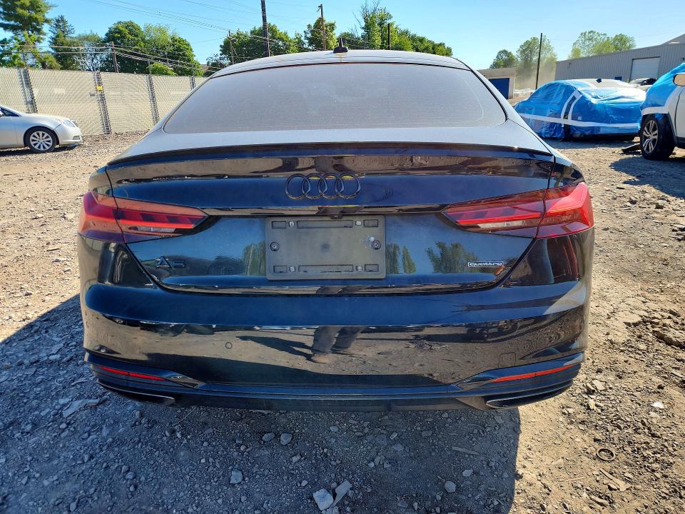 2024 Audi A5 მანქანა იყიდება აუქციონზე, vin: WAUFACF56RA118893, აუქციონის ნომერი: 55468096