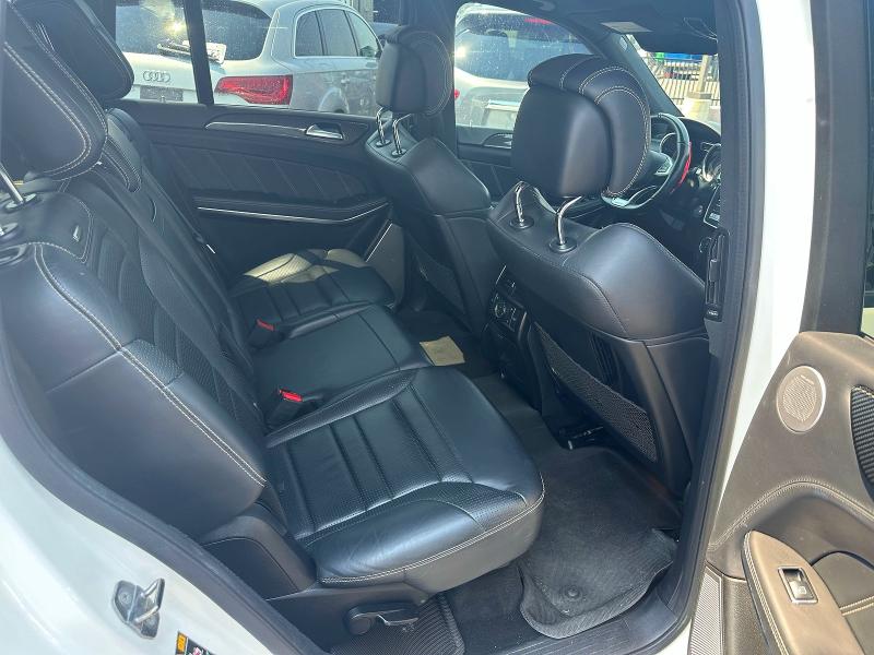 58151336 :رقم المزاد ، 4JGDF7FE6JB065206 vin ، 2018 Mercedes-benz Gls مزاد بيع