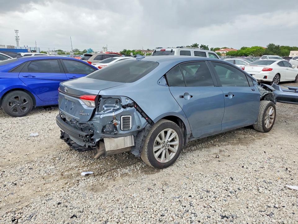 55761656 :رقم المزاد ، JTDBCMFE6P3015427 vin ، 2023 Toyota Corolla Hybrid مزاد بيع
