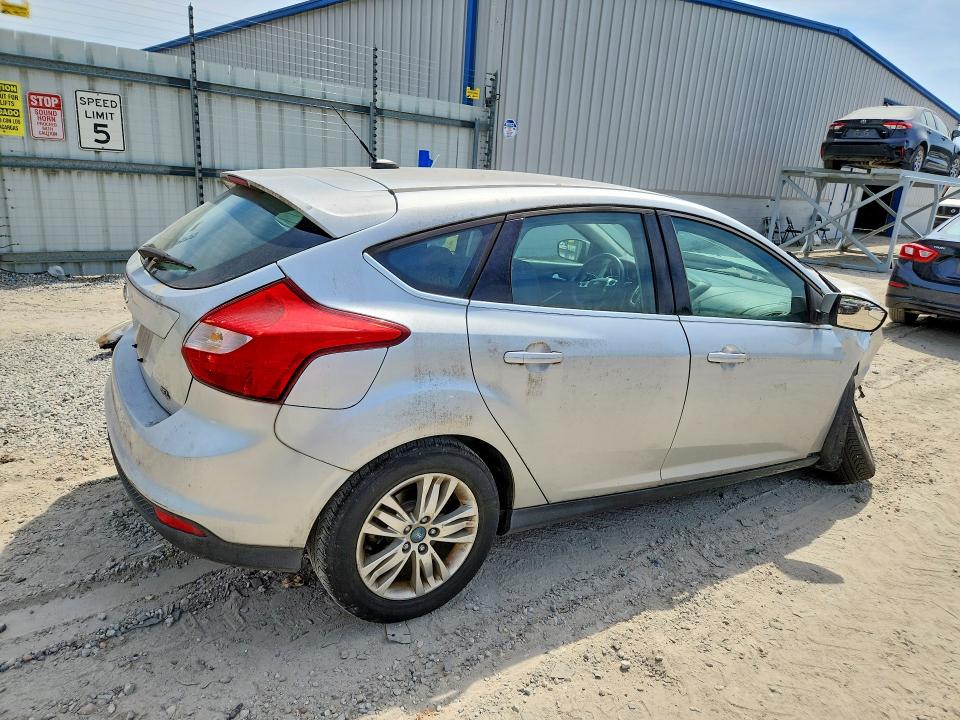 Продажа на аукционе авто 2012 Ford Focus, vin: 1FAHP3M24CL200366, номер лота: 55841606