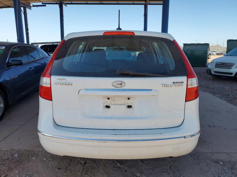 Auction sale of the 2011 Hyundai Elantra Touring, vin: KMHDB8AE8BU086993, lot number: 58453706