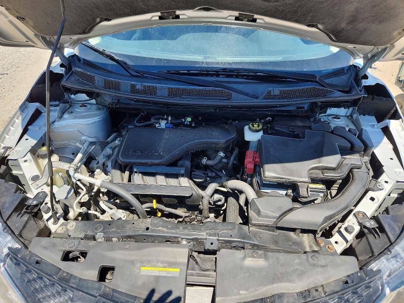 55968826 :رقم المزاد ، JN1BJ1CR4HW129084 vin ، 2017 Nissan Rogue Sport مزاد بيع