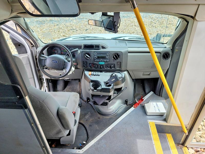 56397236 :رقم المزاد ، 1FDFE4FSXHDC13744 vin ، 2017 Ford Econoline مزاد بيع