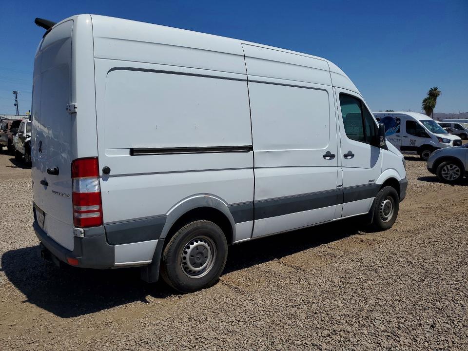 2015 Mercedes Benz Sprinter მანქანა იყიდება აუქციონზე, vin: WD3PE7CC3FP165226, აუქციონის ნომერი: 46779466