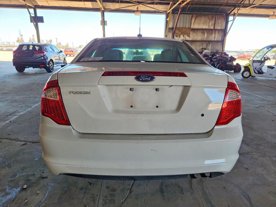 57008636 :رقم المزاد ، 3FAHP0GA1CR200036 vin ، 2012 Ford Fusion مزاد بيع