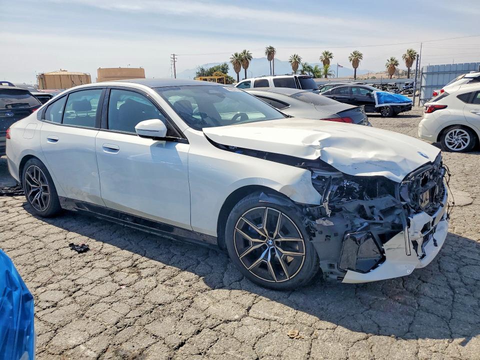 Продаж на аукціоні авто 2026 Bmw I5, vin: WBY63HG07TCX17874, номер лоту: 56365776