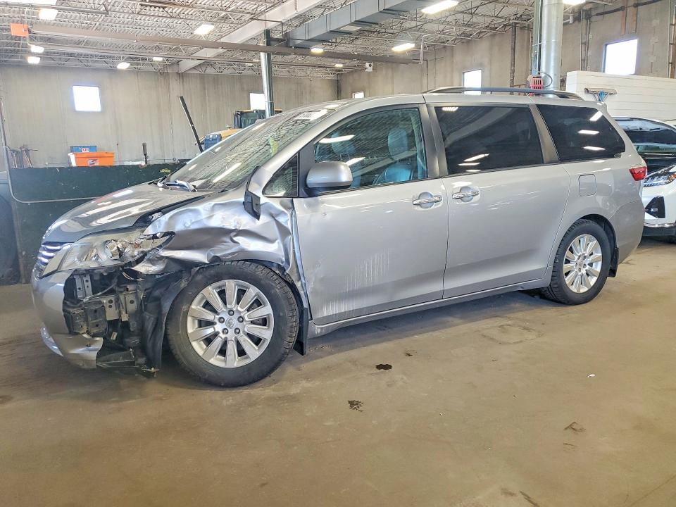 Продажа на аукционе авто 2015 Toyota Sienna, vin: 5TDDK3DC5FS122182, номер лота: 57062016