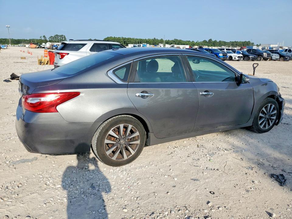 Продаж на аукціоні авто 2017 Nissan Altima, vin: 1N4AL3AP4HC140139, номер лоту: 58416876