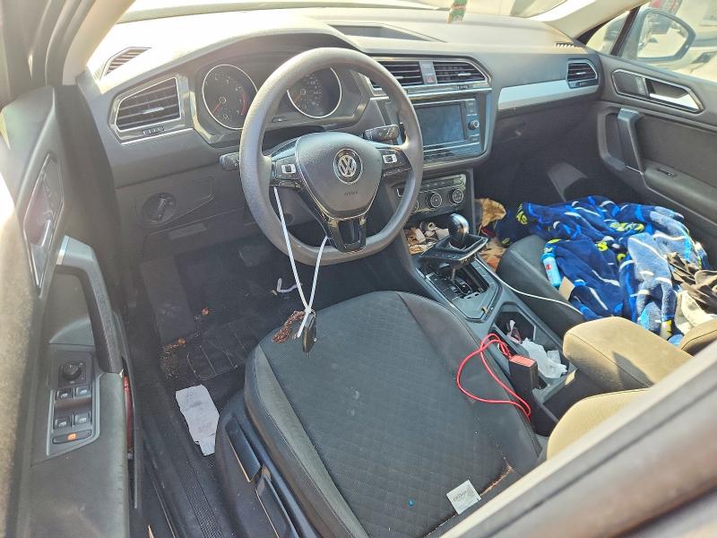 57857236 :رقم المزاد ، 3VV1B7AX5JM054509 vin ، 2018 Volkswagen Tiguan مزاد بيع