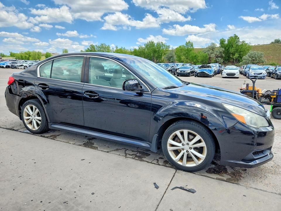 2013 Subaru Legacy მანქანა იყიდება აუქციონზე, vin: 4S3BMCC62D3016512, აუქციონის ნომერი: 55620146