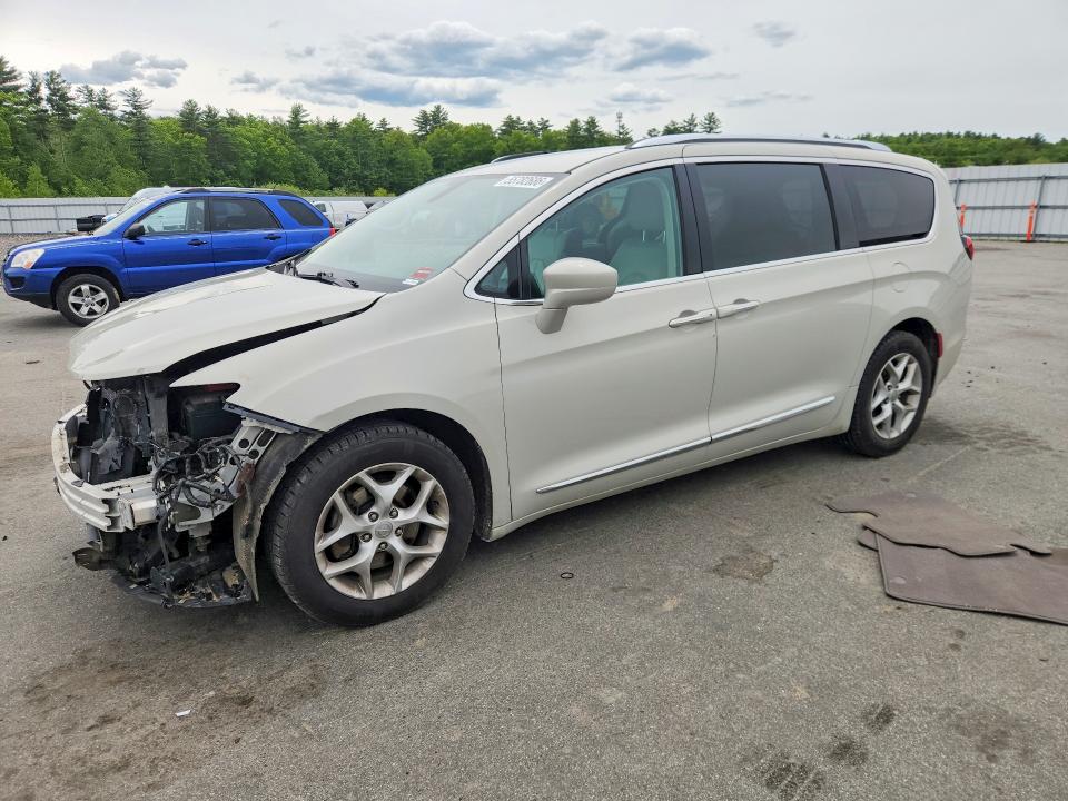 2017 Chrysler Pacifica მანქანა იყიდება აუქციონზე, vin: 2C4RC1EGXHR565075, აუქციონის ნომერი: 55782686