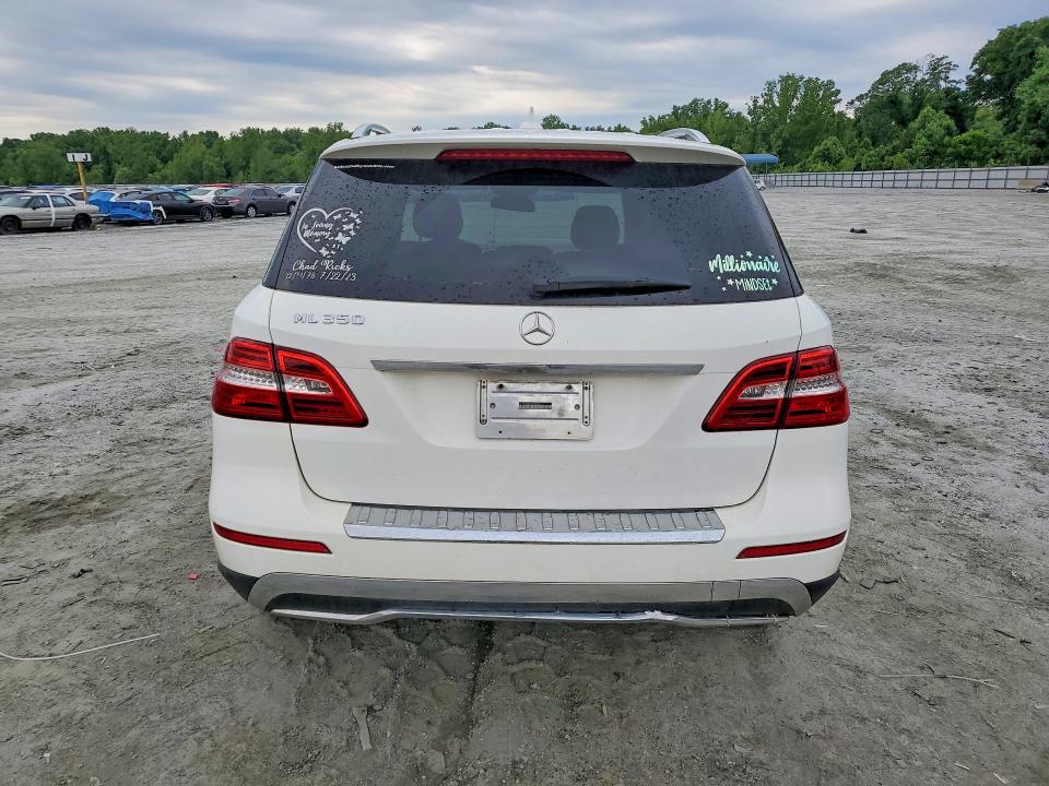 Продажа на аукционе авто 2015 Mercedes-benz Ml, vin: 4JGDA5JB6FA569560, номер лота: 55591086