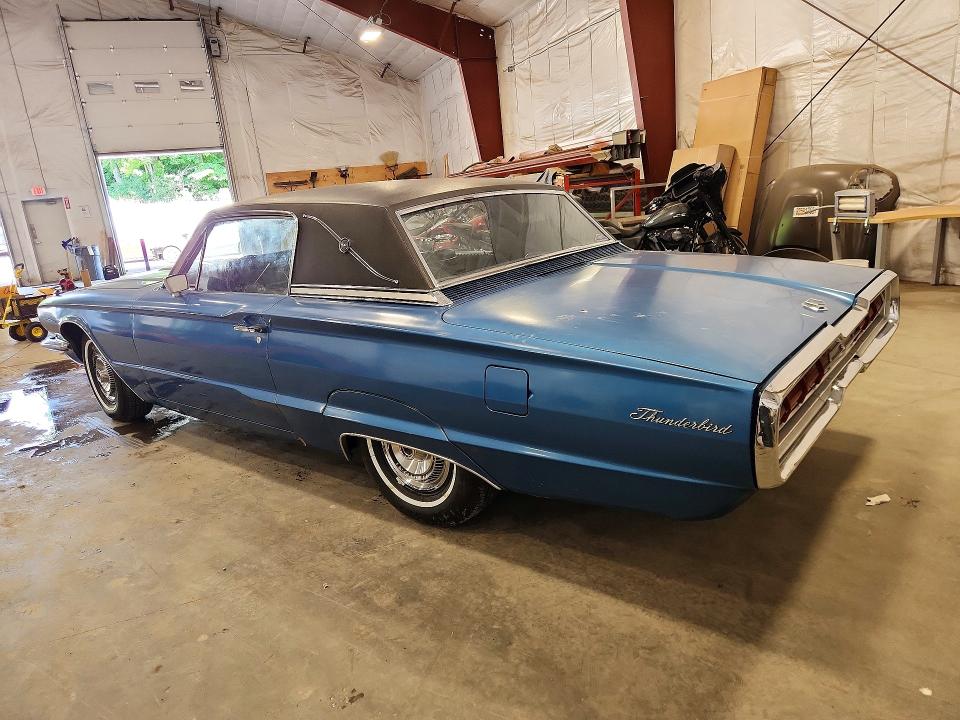 1966 Ford Thundrbird მანქანა იყიდება აუქციონზე, vin: 6Y87Z100940, აუქციონის ნომერი: 54222406