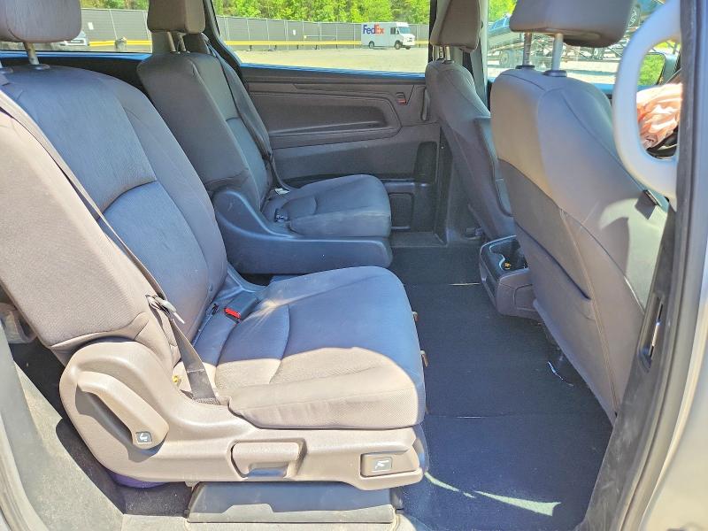 58581876 :رقم المزاد ، 5FNRL6H22MB001049 vin ، 2021 Honda Odyssey مزاد بيع