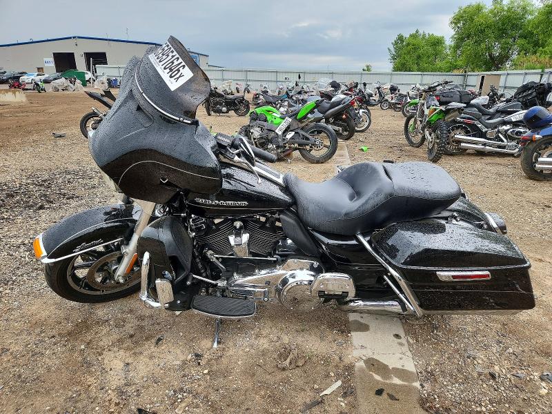 2017 Harley-davidson Flhtk მანქანა იყიდება აუქციონზე, vin: 1HD1KED11HB611426, აუქციონის ნომერი: 55951646