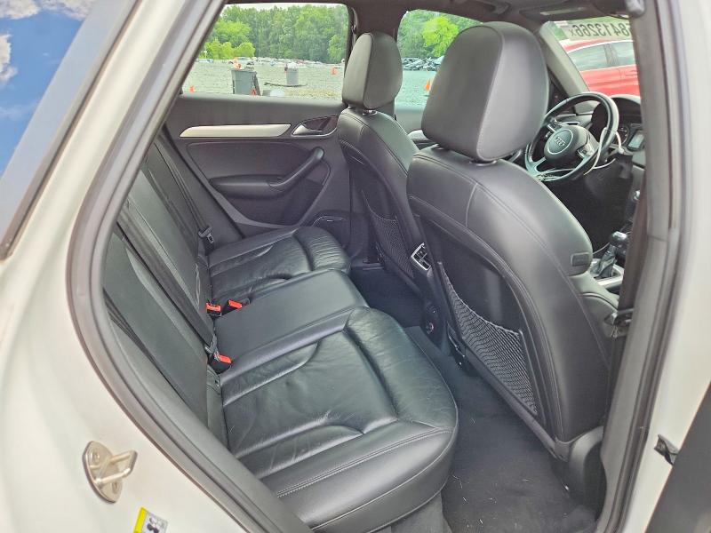 2016 Audi Q3 მანქანა იყიდება აუქციონზე, vin: WA1GFCFS0GR022751, აუქციონის ნომერი: 58413266