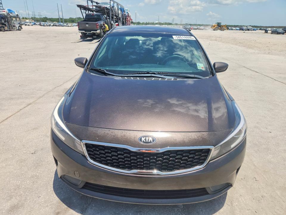 58514446 :رقم المزاد ، 3KPFK4A73JE185998 vin ، 2018 Kia Forte مزاد بيع