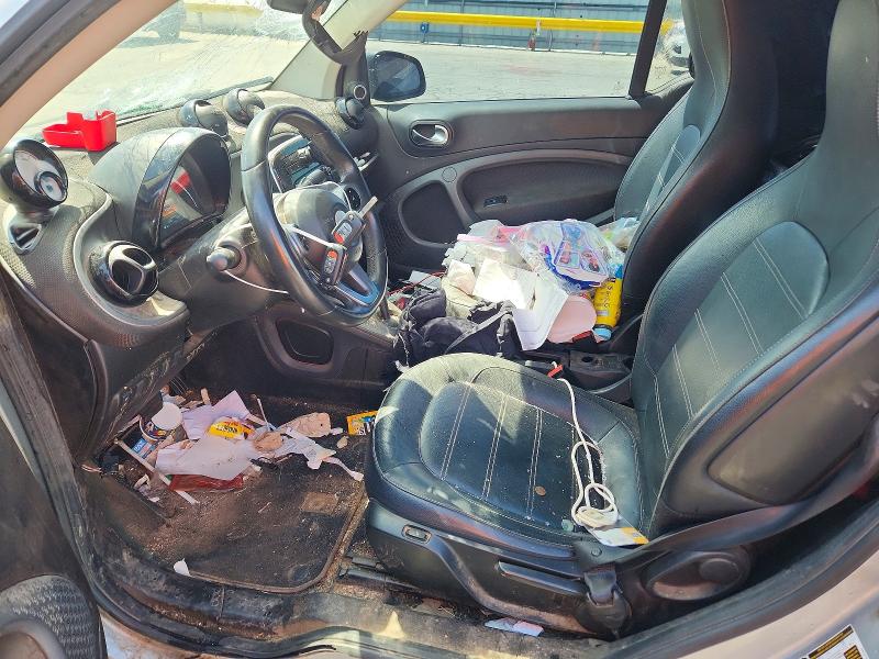 Продаж на аукціоні авто 2017 Smart Fortwo, vin: WMEFK5DA2HK137429, номер лоту: 55764816