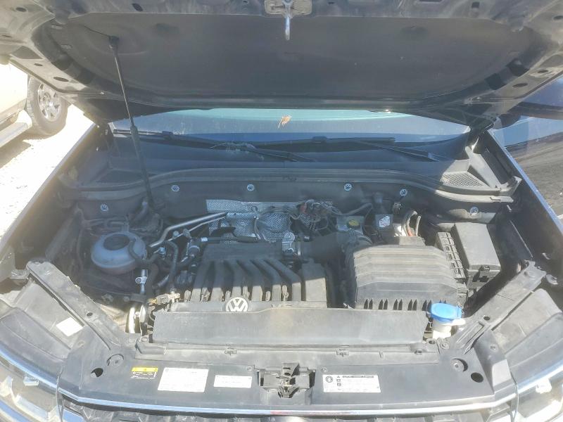 54687476 :رقم المزاد ، 1V2ER2CA9JC523074 vin ، 2018 Volkswagen Atlas مزاد بيع