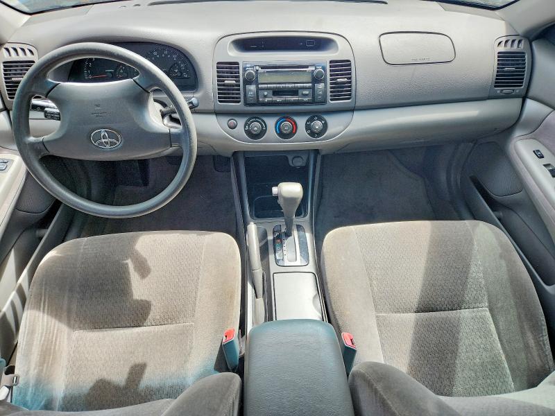 2004 Toyota Camry მანქანა იყიდება აუქციონზე, vin: JTDBE32K340297653, აუქციონის ნომერი: 57434176