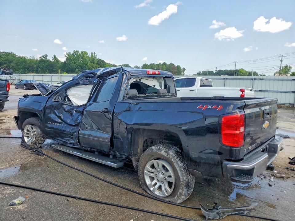 Продажа на аукционе авто 2018 Chevrolet Silverado, vin: 3GCUKREC2JG390910, номер лота: 58579446