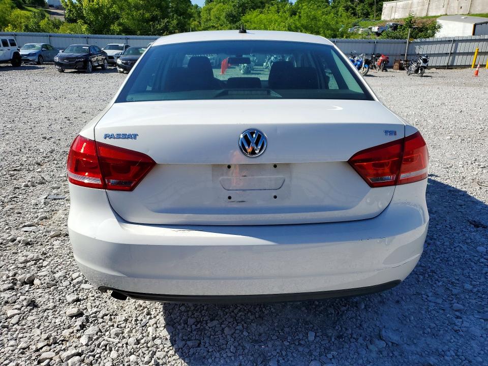 Продажа на аукционе авто 2015 Volkswagen Passat, vin: 1VWAT7A32FC078569, номер лота: 57273186
