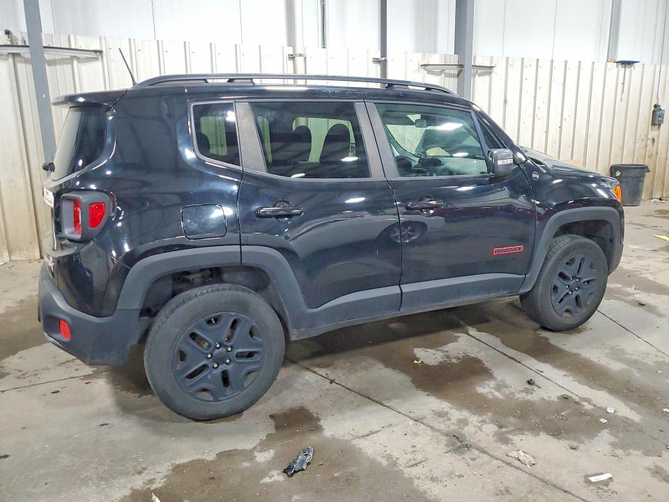 57228486 :رقم المزاد ، ZACCJBCB7JPH37274 vin ، 2018 Jeep Renegade مزاد بيع