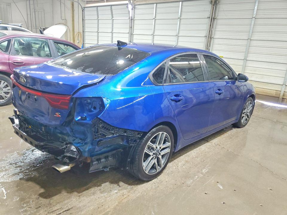 2019 Kia Forte მანქანა იყიდება აუქციონზე, vin: 3KPF34AD2KE016530, აუქციონის ნომერი: 58201506